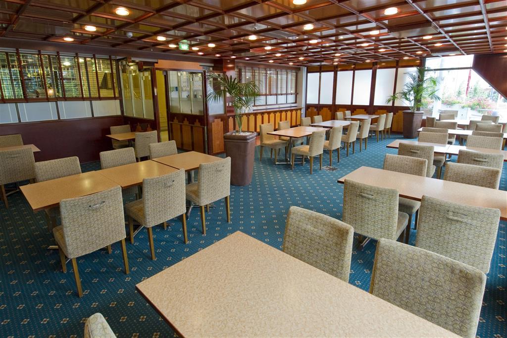 于韦斯屈莱站斯堪迪克酒店 Jyväskylä 餐厅 照片